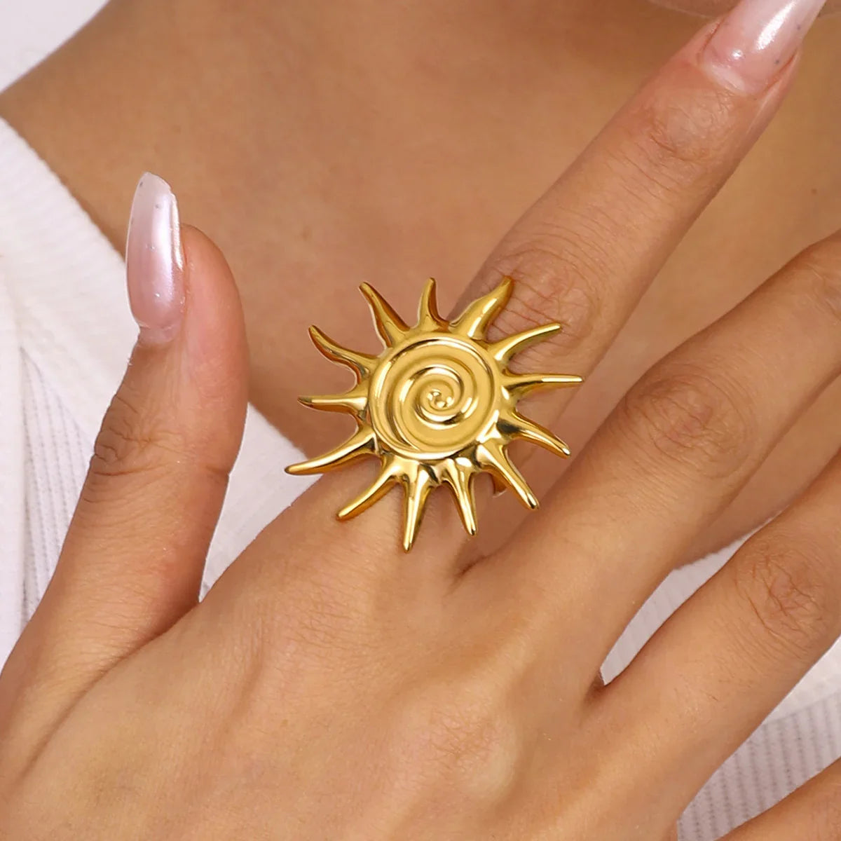 [Raffine]Solstice Golden Sun Ring
