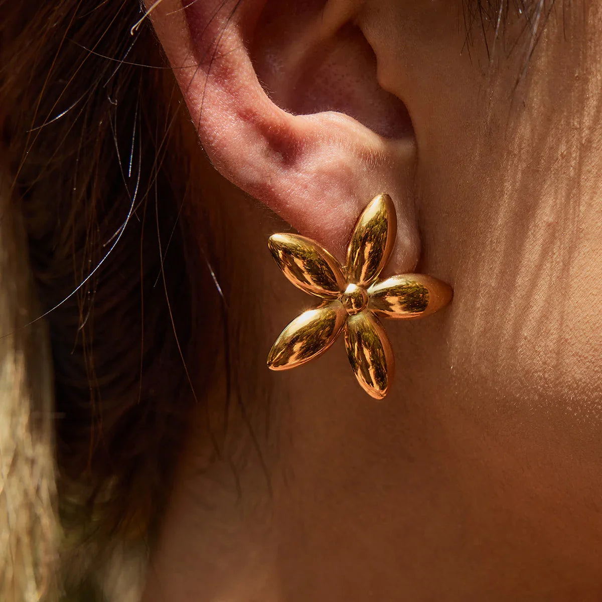 [Raffine]Monica Floral Gold Earrings