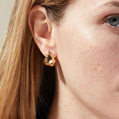[Raffine]Sunna Gold Huggie Earrings