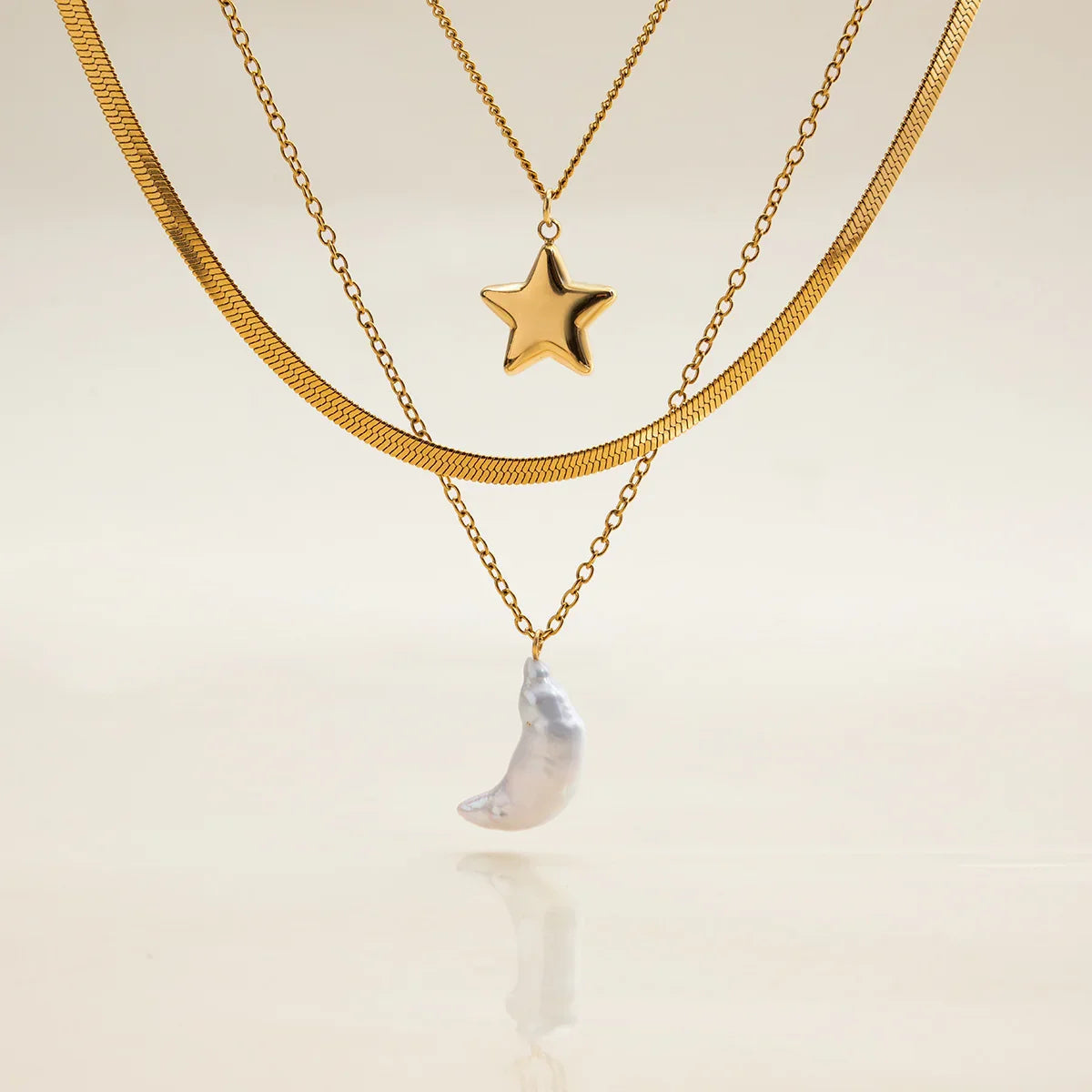 [Raffine]Cirra Sun & Moon Layered Gold Necklace