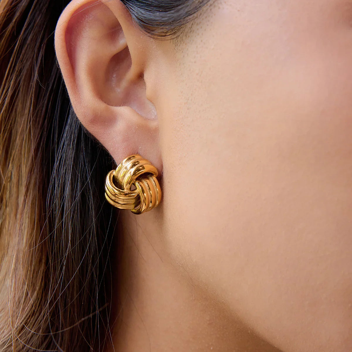[Raffine]Avielle Chunky Gold Knot Earrings