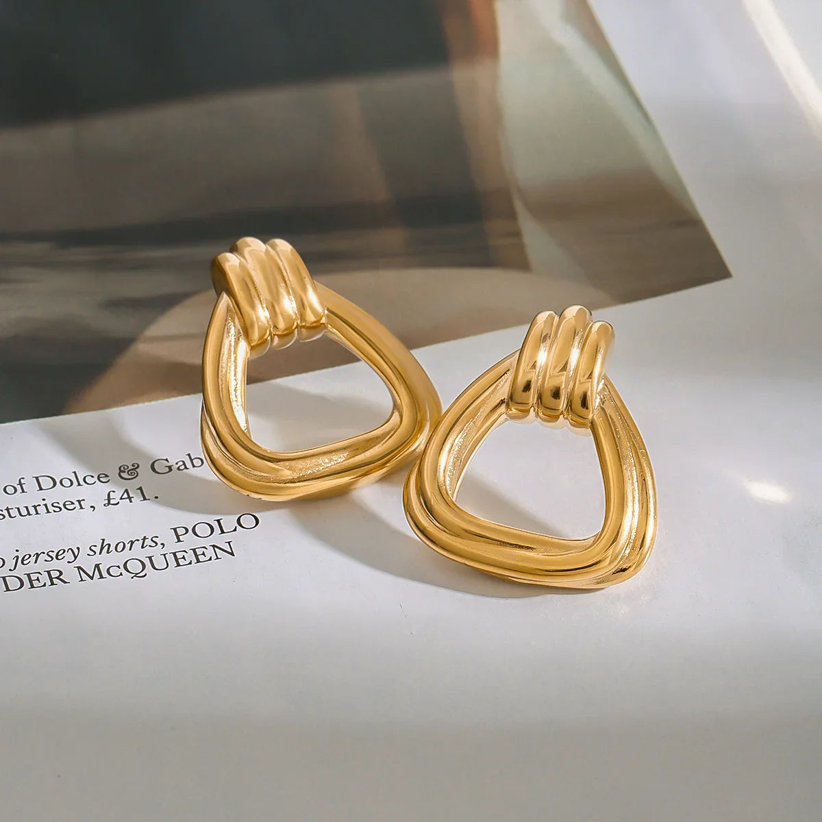 [Raffine]Doris Knot Charm Gold Earrings
