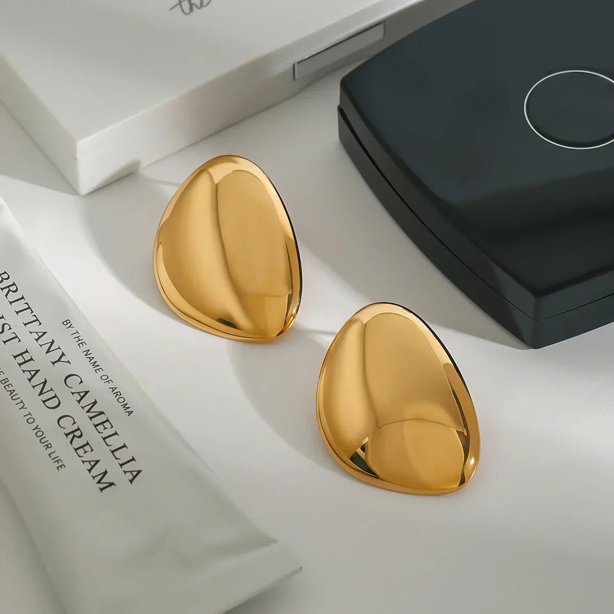 [Raffine]Carrie Chunky Bean Gold Earrings