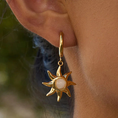 [Raffine]Helia Sun-shaped Moonstone Earrings