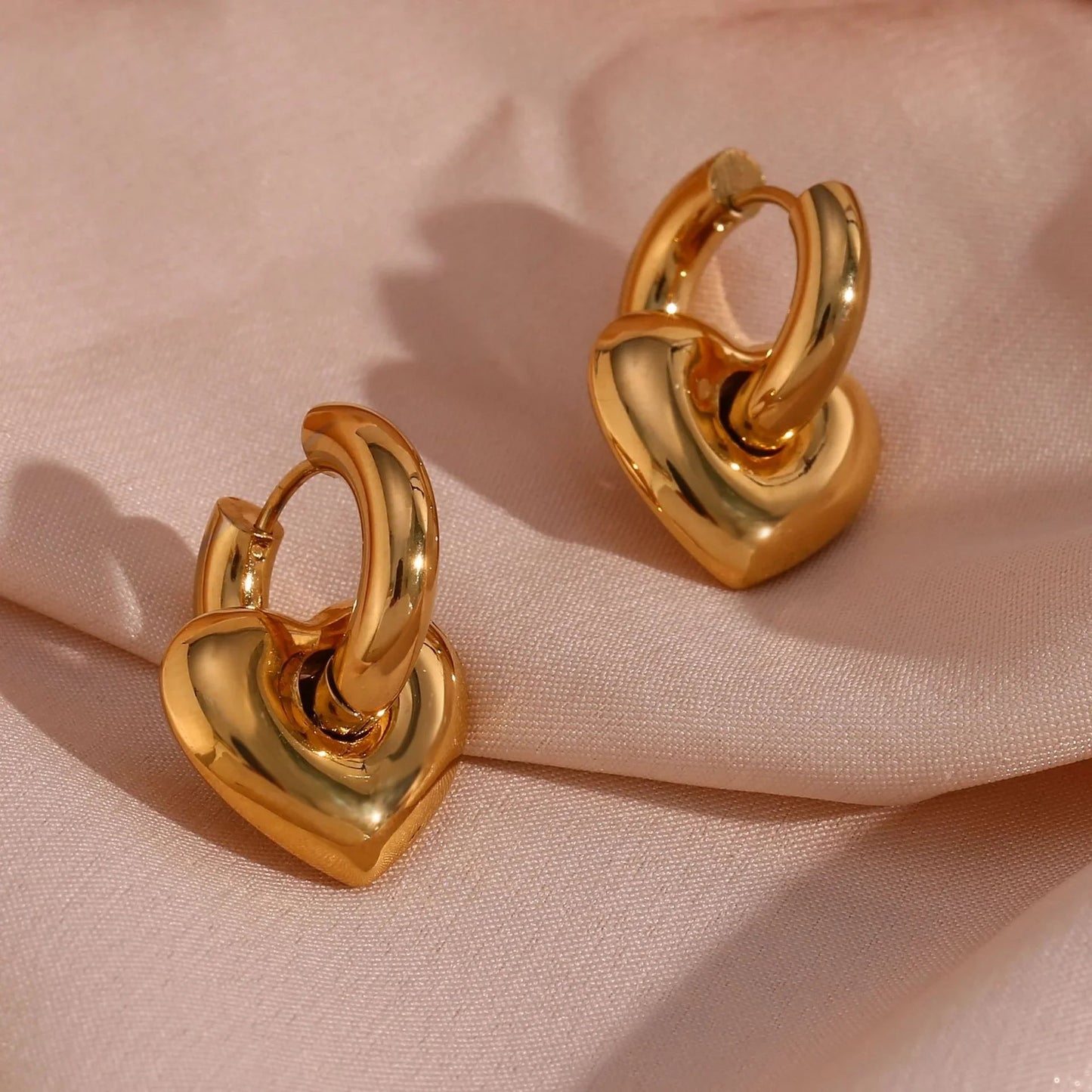 [Raffine]Aria's Arrow Gold Earrings