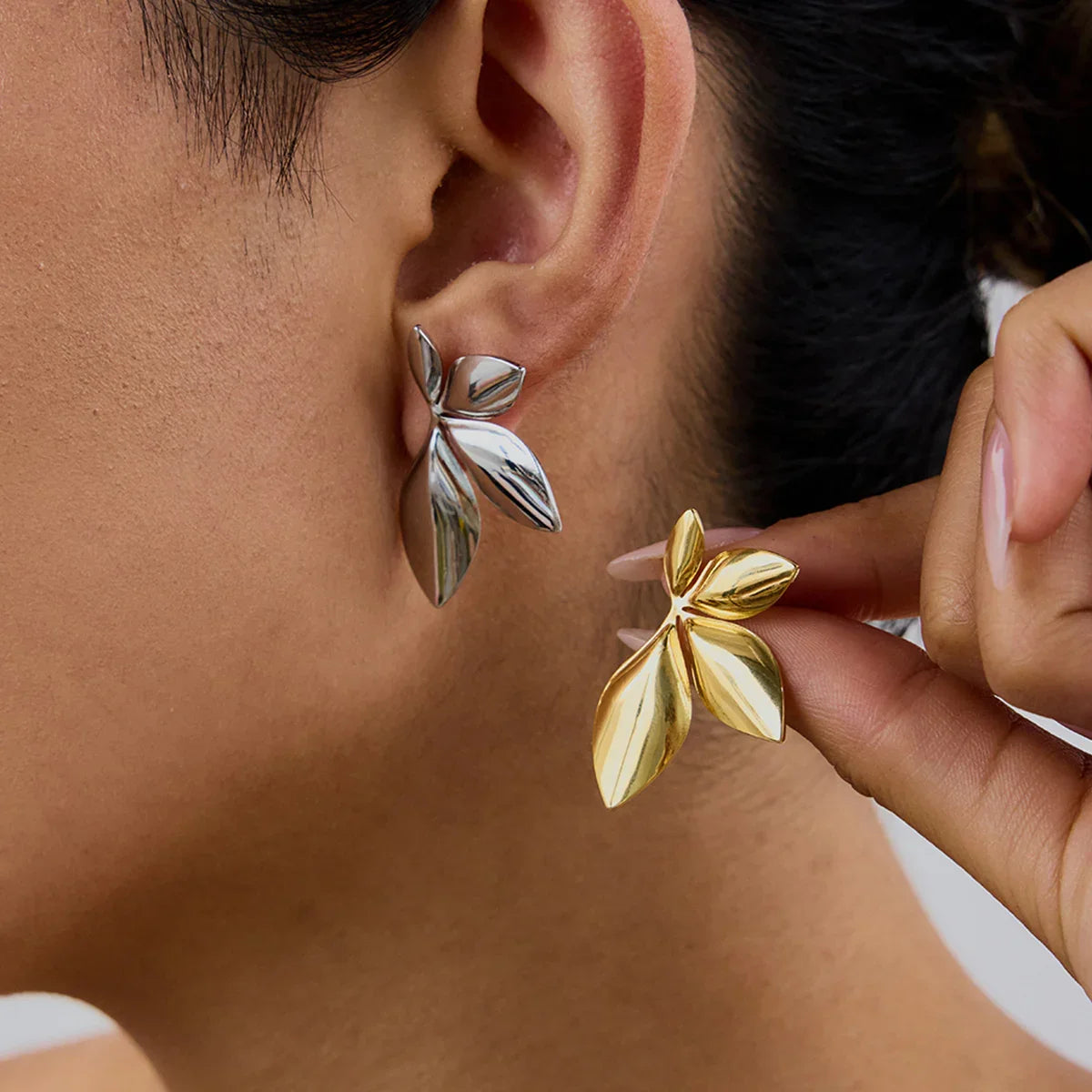[Raffine]Velle Gold Petal Earrings