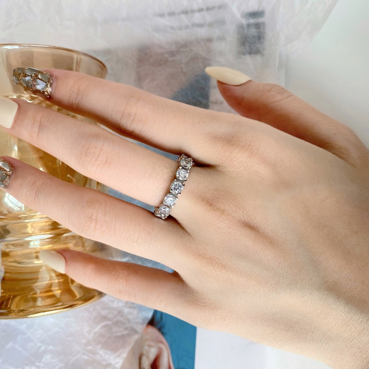 [Raffine] Anillo de tenis Eternity de corte redondo