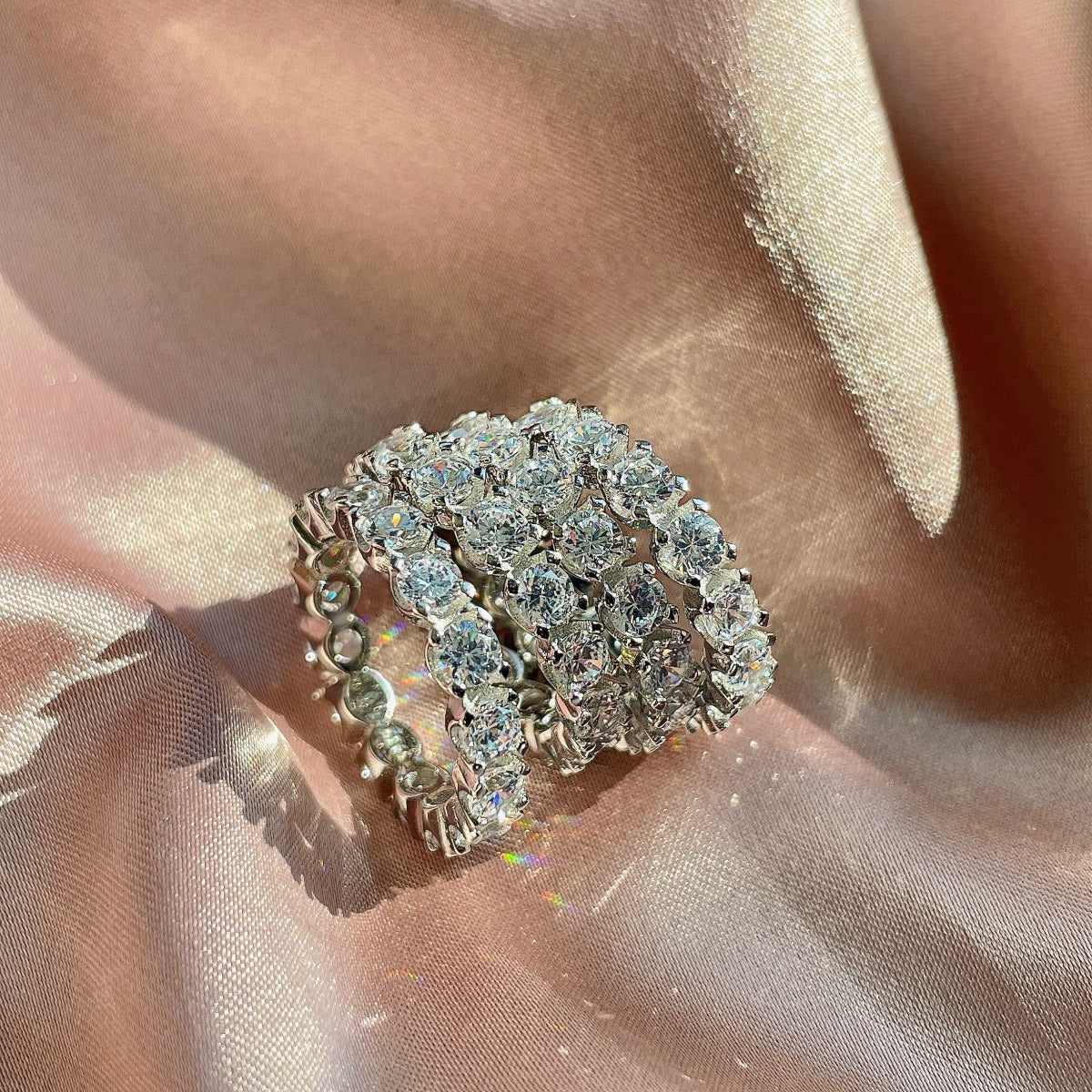 [Raffine] Anillo de tenis Eternity de corte redondo