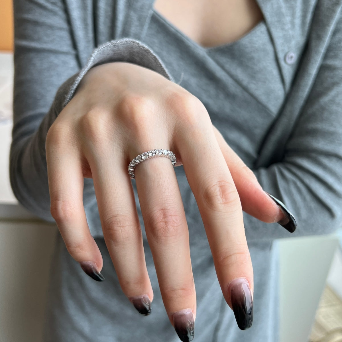 [Raffine] Anillo de tenis de corte redondo brillante