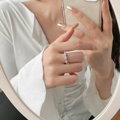 [Raffine] Exquisito anillo de tenis con corte de pera