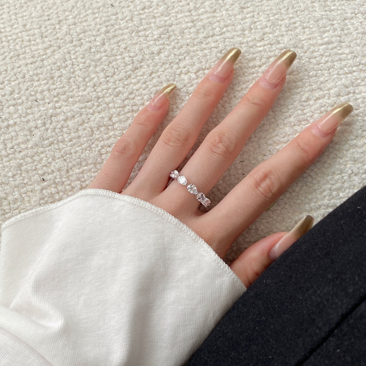 [Raffine] Exquisito anillo de tenis con corte de pera