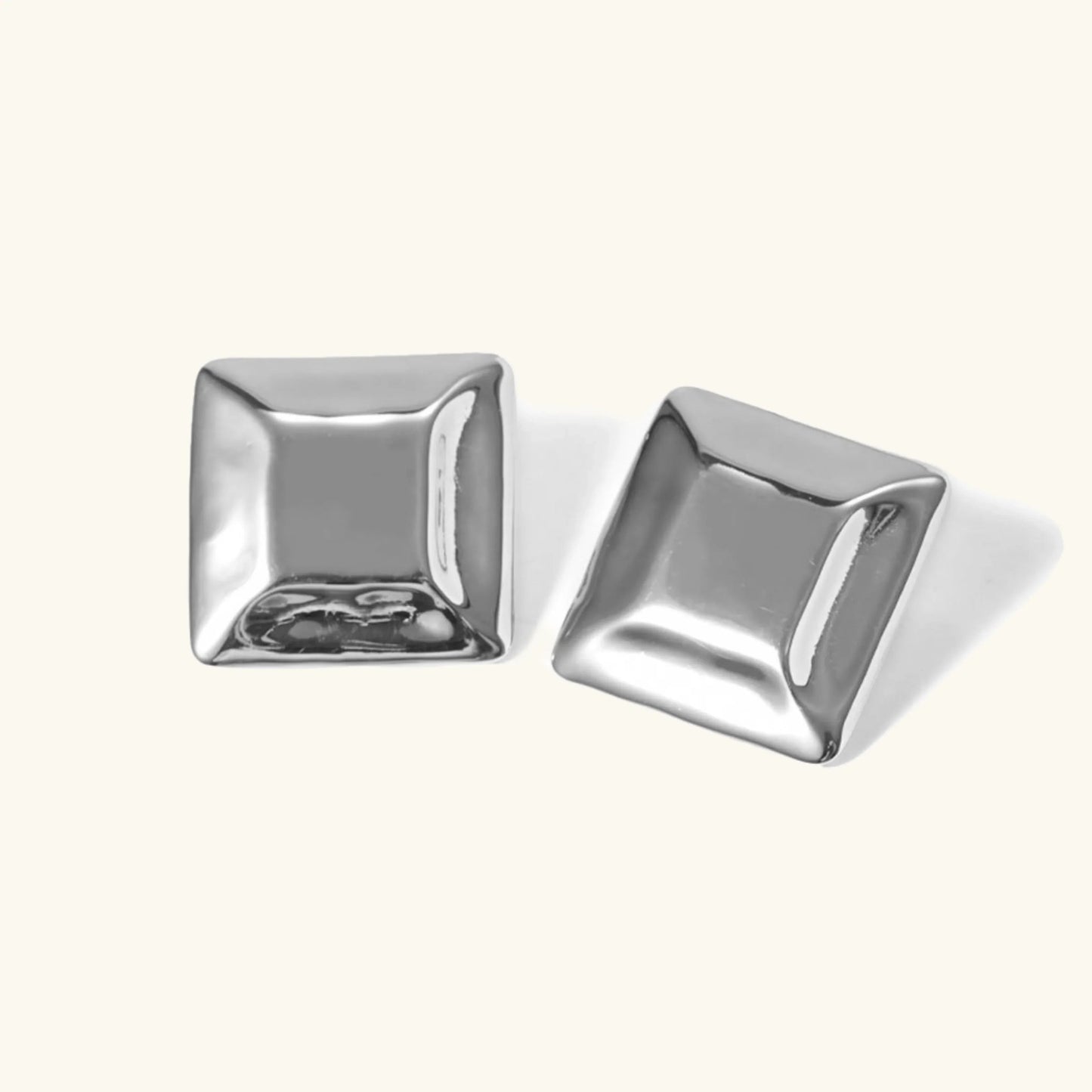 [Raffine]Fischer Chunky Pillow Earrings