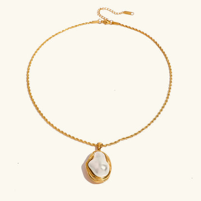 [Raffine]Carly Mother Of Pearl Pendant