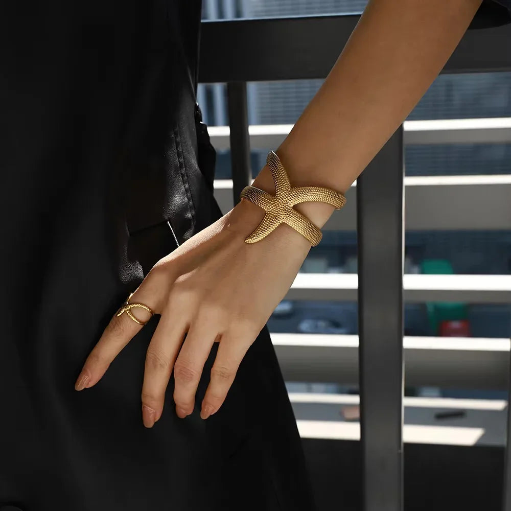 [Raffine]Annika Gold Starfish Cuff