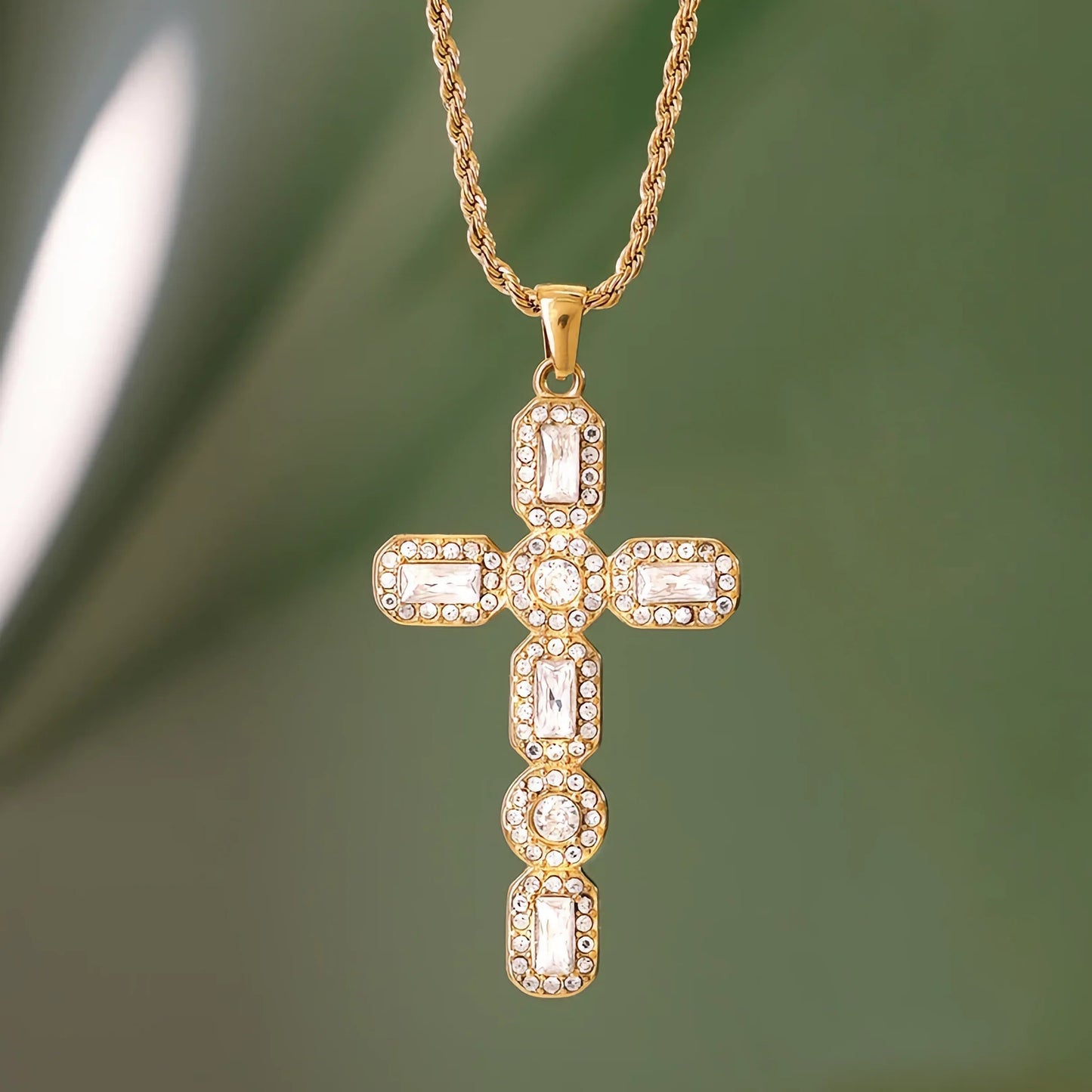 [Raffine]Evangelina Diamond Cross Necklace