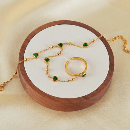 [Raffine]Gladys Emerald Heart Hand Chain