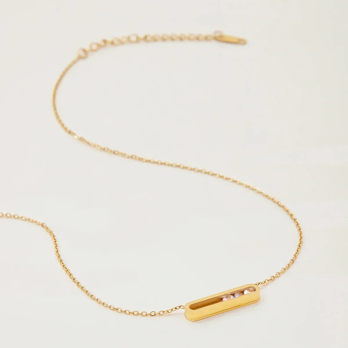 [Raffine]Abby Sculpted Gold Pendant