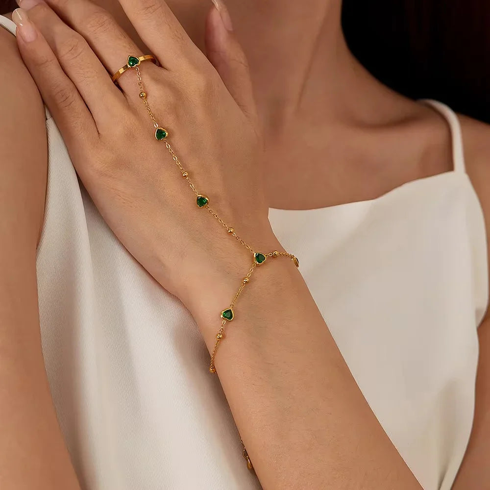 [Raffine]Gladys Emerald Heart Hand Chain