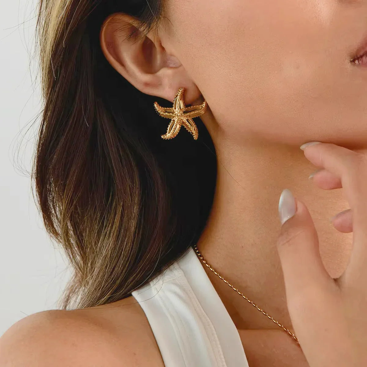 [Raffine]Aquatta Gold Starfish Earrings
