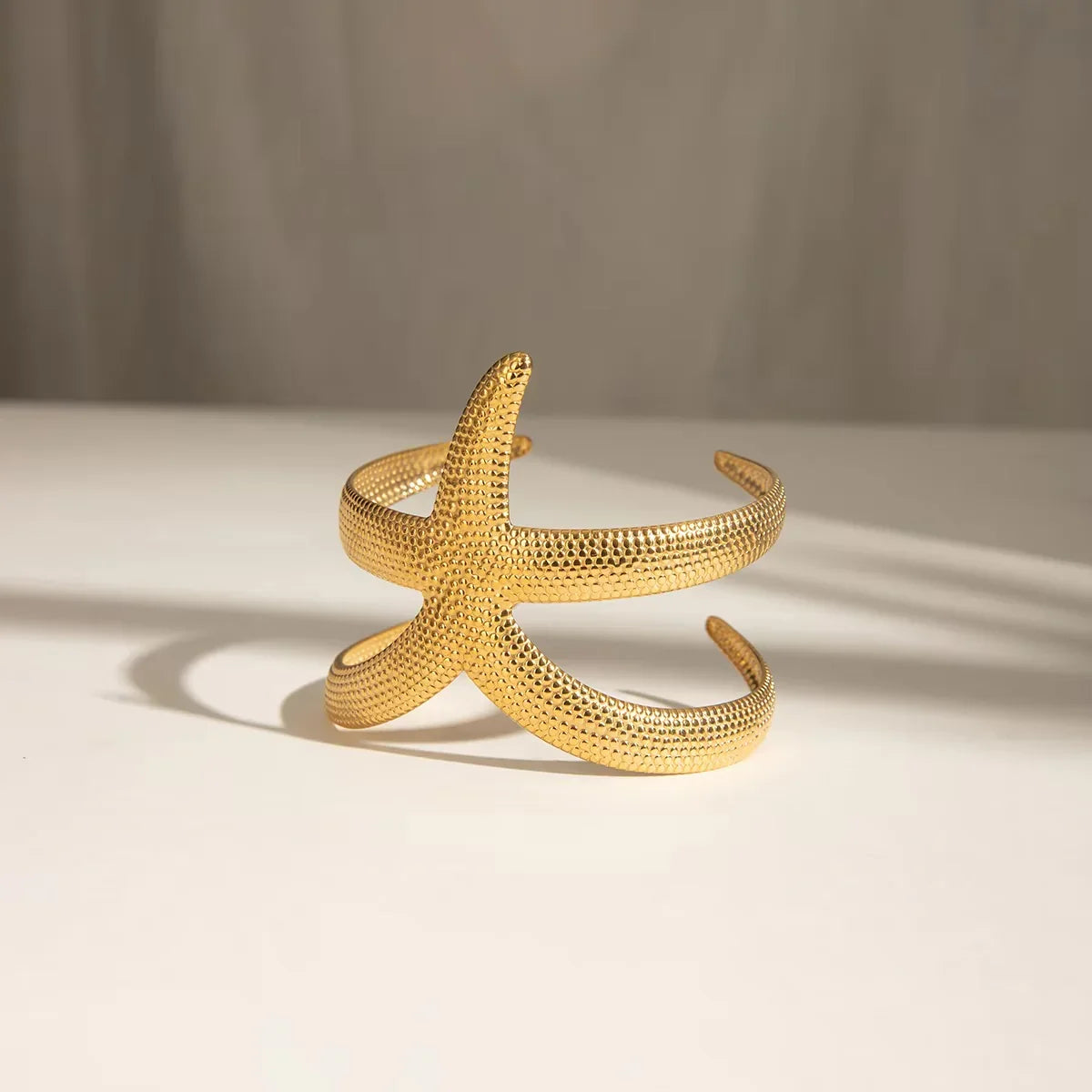 [Raffine]Annika Gold Starfish Cuff