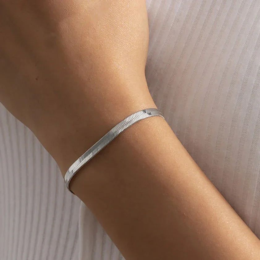 [Raffine]Vida Gold Herringbone Bracelet