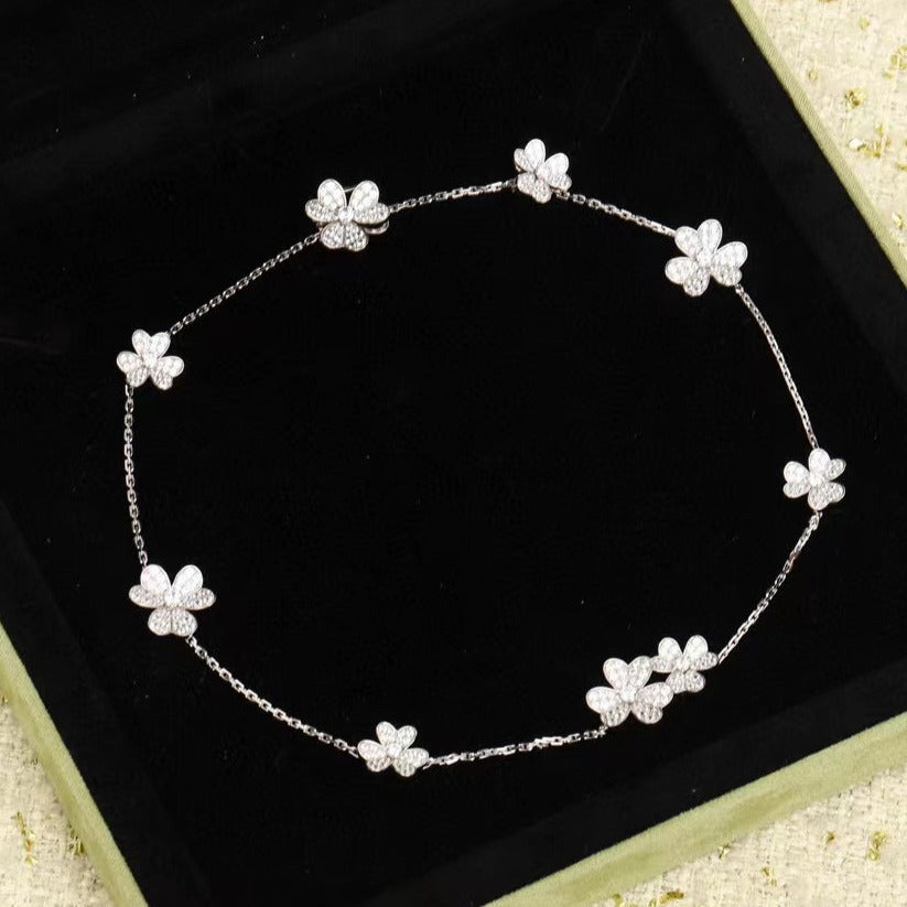 [Raffine] COLLAR FRIVOLE DE PLATA CON 9 FLORES