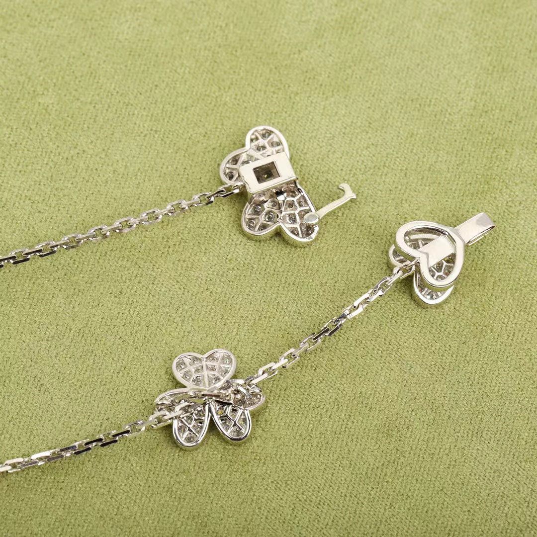 [Raffine] COLLAR FRIVOLE DE PLATA CON 9 FLORES