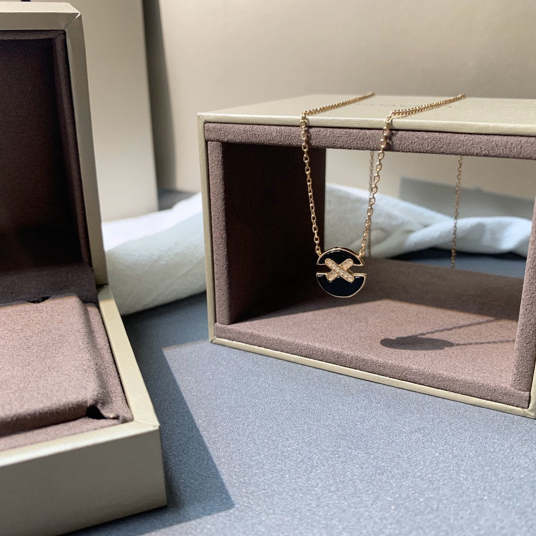 [Raffine]JEUX DE PINK GOLD DIAMOND NECKLACE