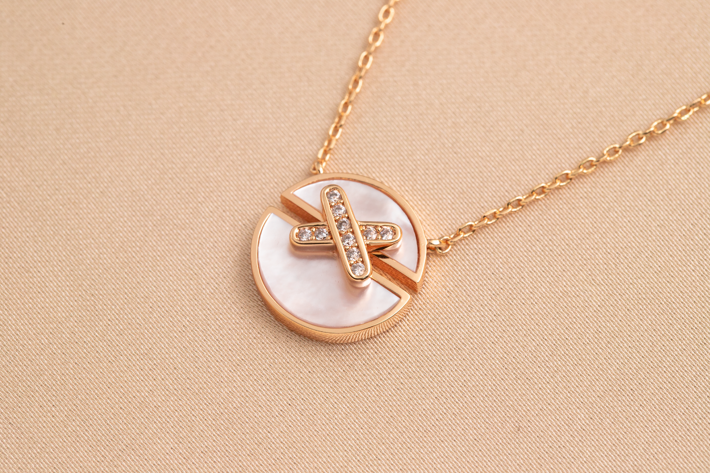 [Raffine]JEUX DE PINK GOLD DIAMOND NECKLACE