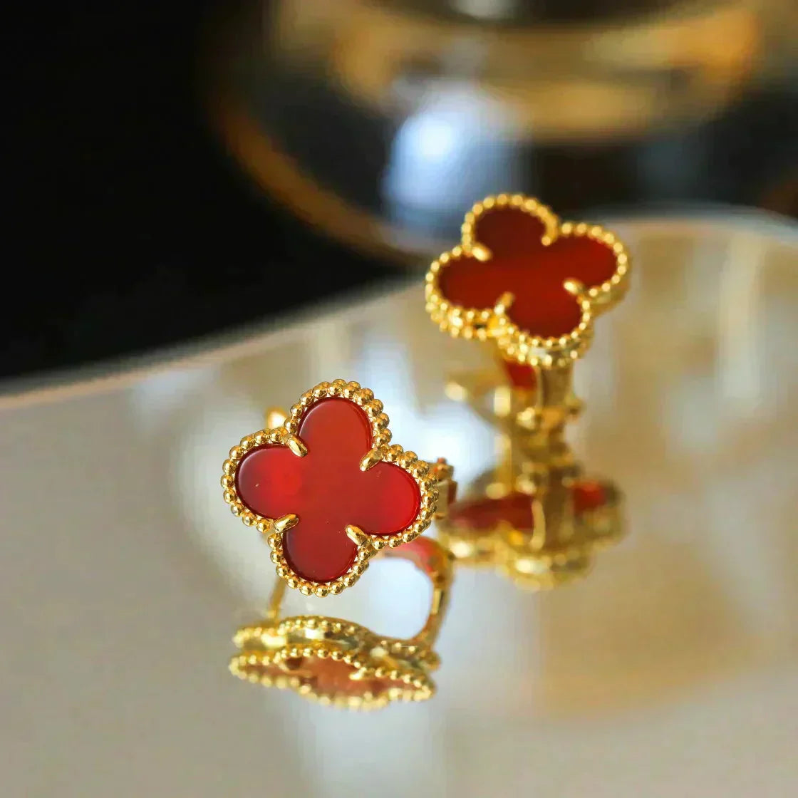[Raffine]CLOVER MEDIUM 1 MOTIFS CARNELIAN  EARRINGS