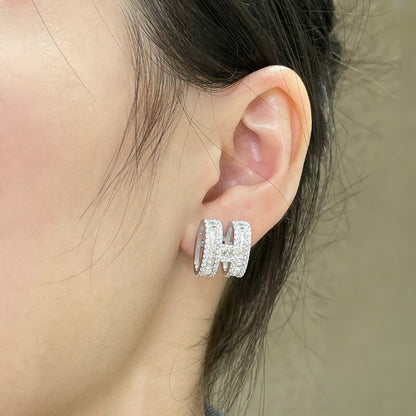 [Raffine]H STUD EARRINGS WITH SILVER DIAMONDS