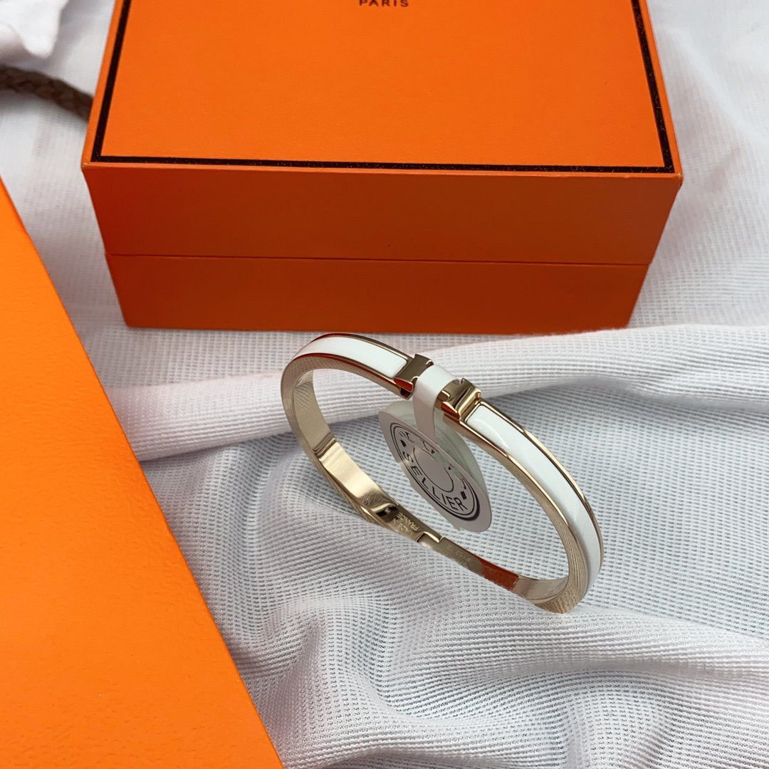 [Raffine]CLASSIC HM CLIC WHITE 8MM ENAMEL BRACELET