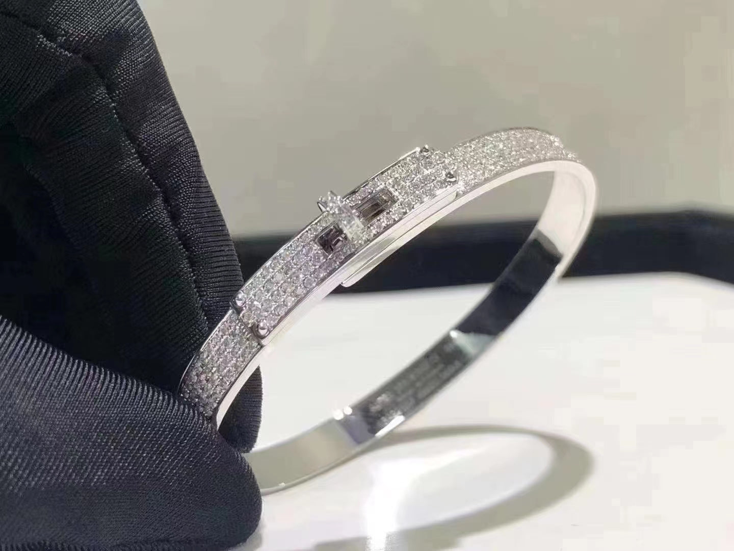 [Raffine]HM KELLY BRACELET IN SILVER AND FULL PAVE DIAMOND