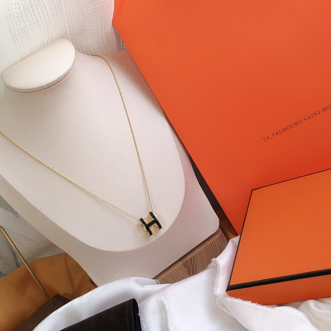 [Raffine]HM CLIC BLACK ENAMEL GOLD NECKLACE