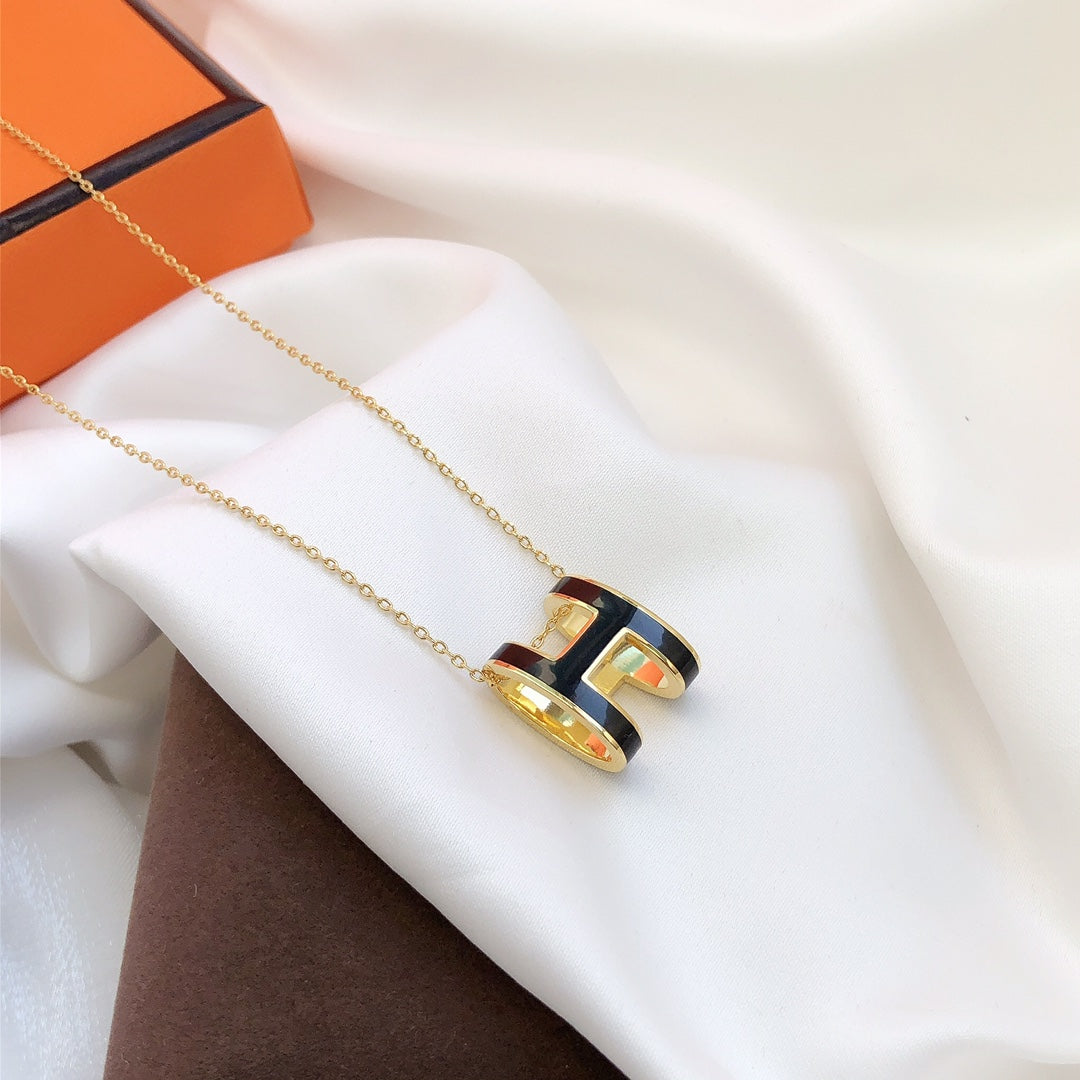 [Raffine]HM CLIC BLACK ENAMEL GOLD NECKLACE