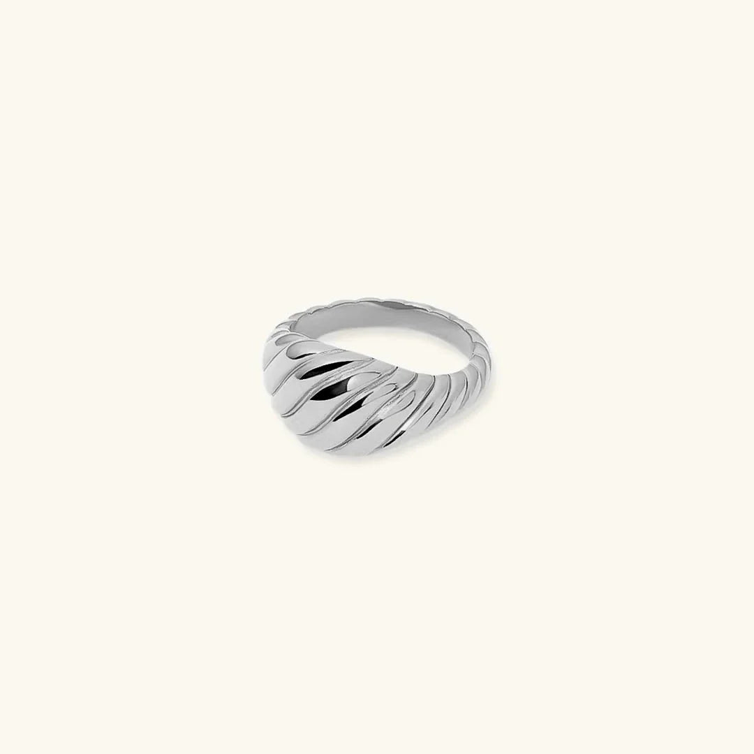 [Raffine]Ylenna Gold Croissant Ring