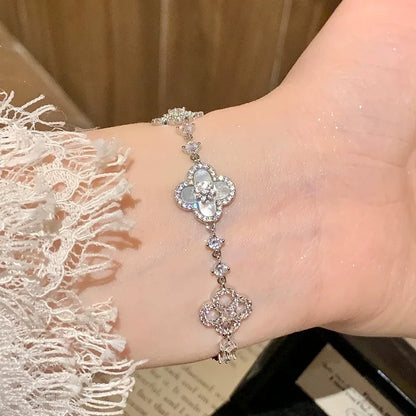 [Raffine]CLOVER 5 MOTIF PINK BLUE RED WHITE BRACELET