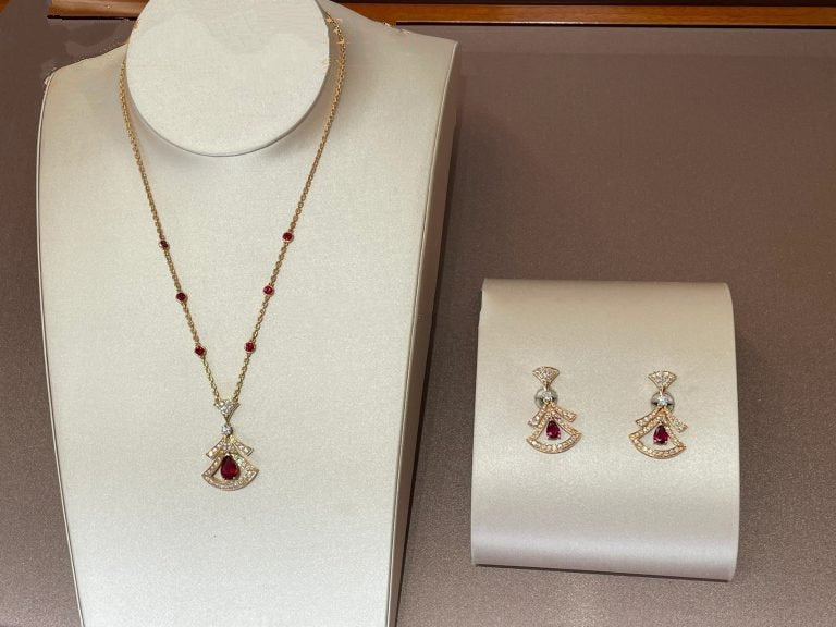 [Raffine] COLLAR DE ENSUEÑO CORNALINA DIAMANTE ORO ROSA