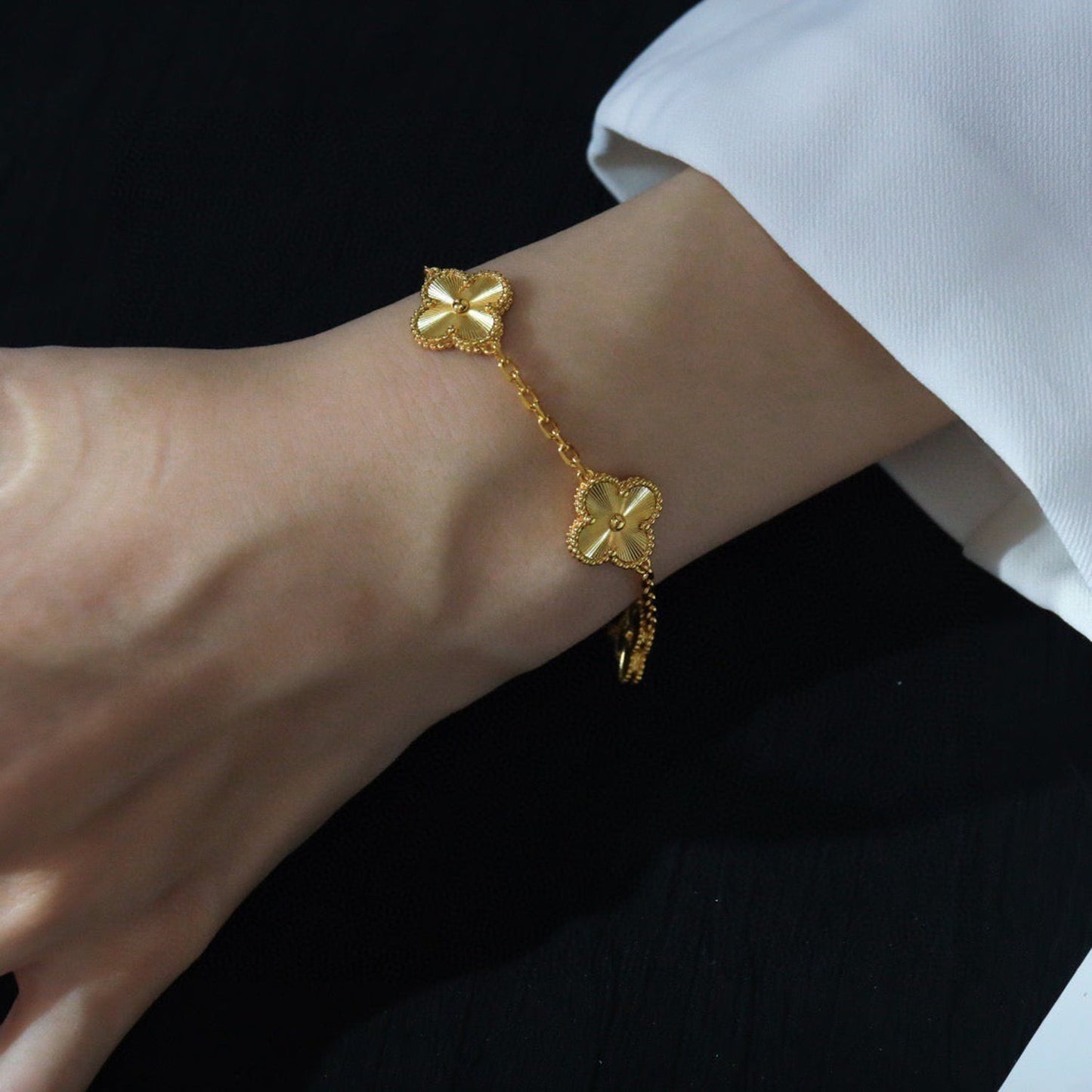 [Raffine]CLOVER 5 FLOWERS LASER BRACELET