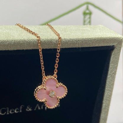 [Raffine] COLLAR DE TRÉBOL CON DIAMANTES ROSA DE 15 MM