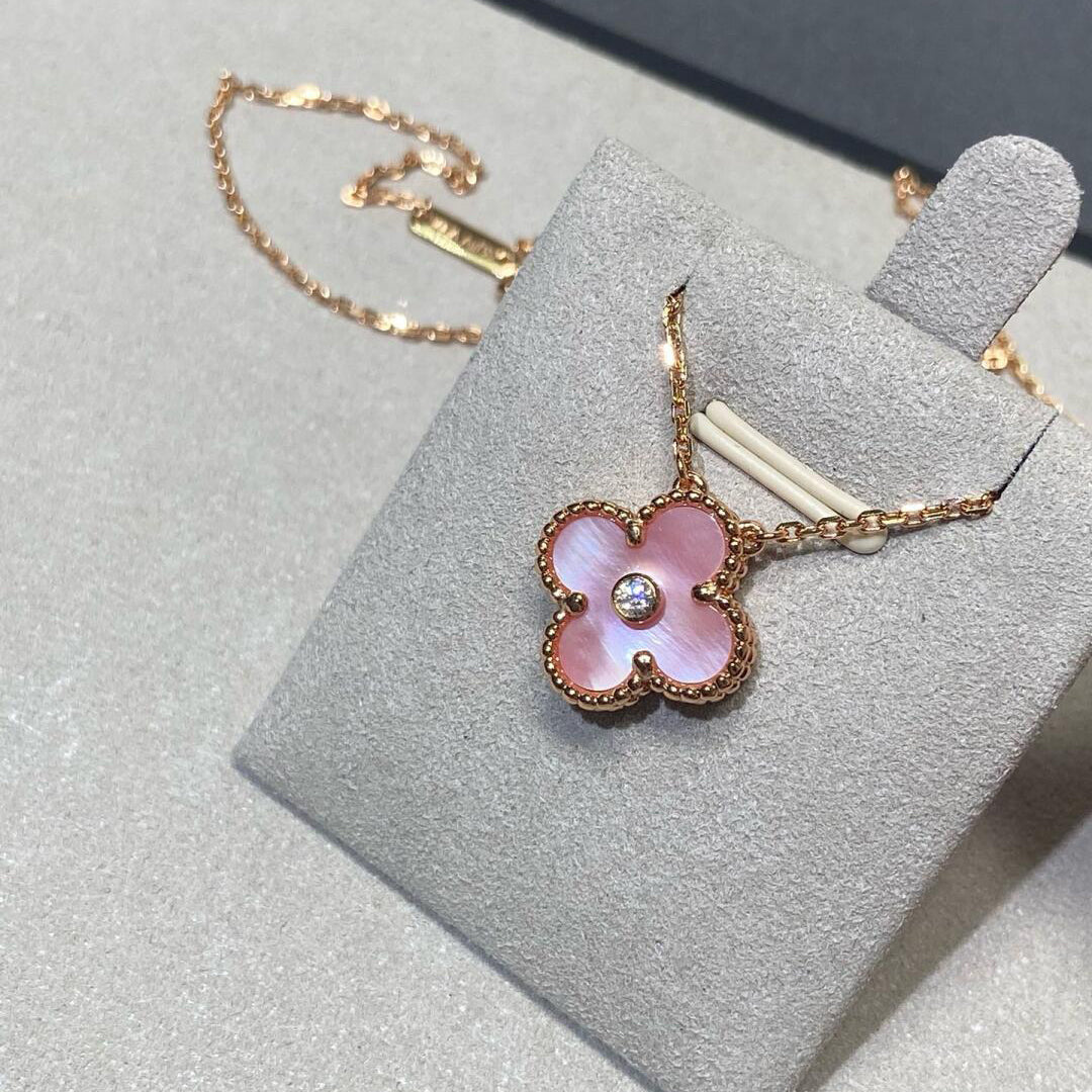 [Raffine] COLLAR DE TRÉBOL CON DIAMANTES ROSA DE 15 MM