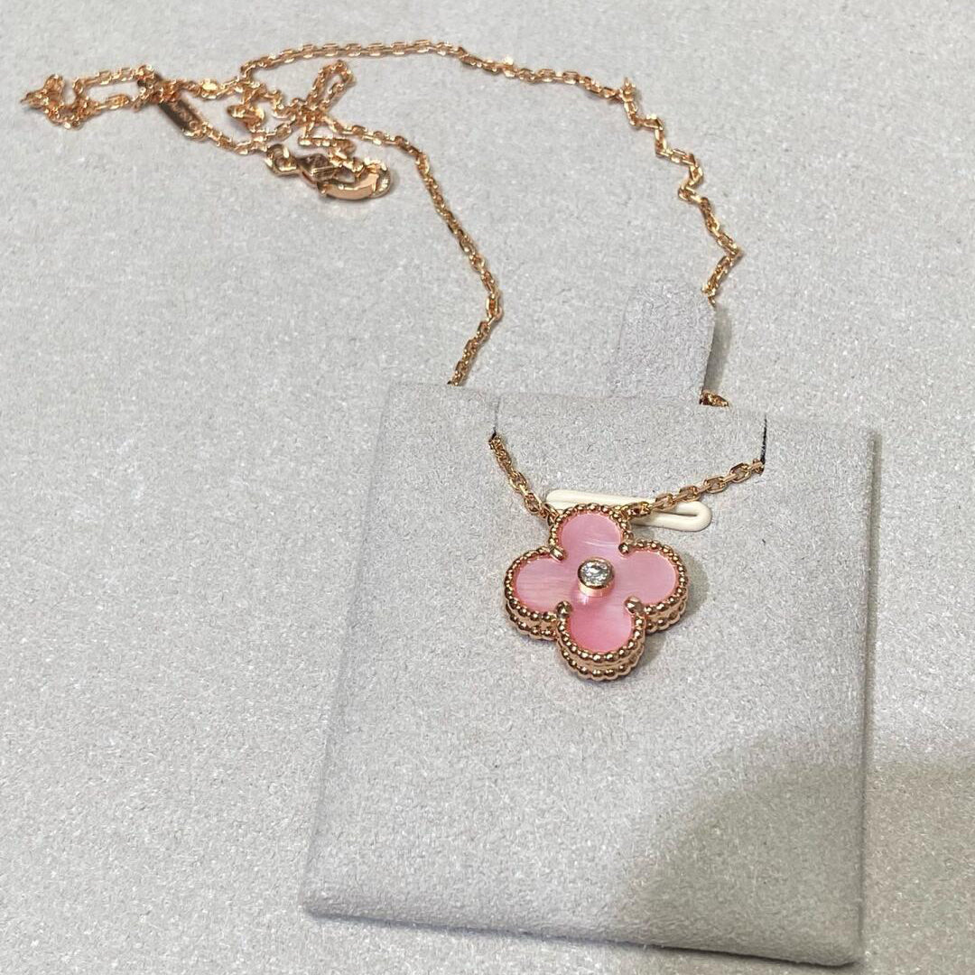[Raffine] COLLAR DE TRÉBOL CON DIAMANTES ROSA DE 15 MM