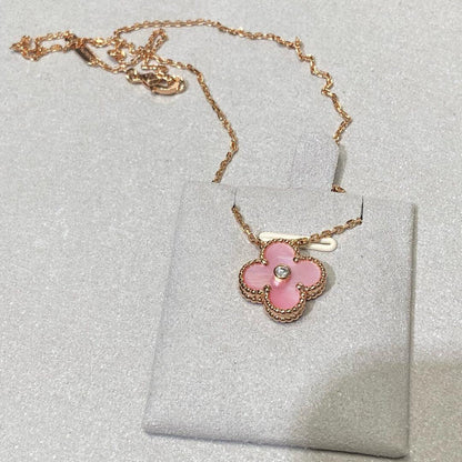 [Raffine] COLLAR DE TRÉBOL CON DIAMANTES ROSA DE 15 MM