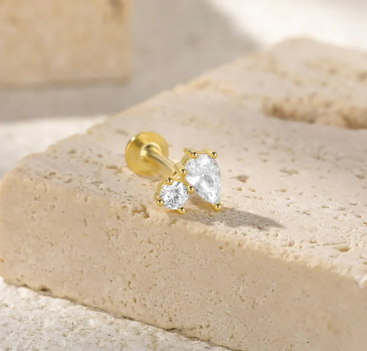 [Raffine]Kate Flat Back Diamond Stud