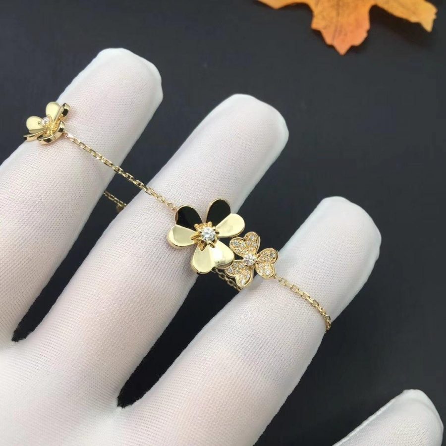 [Raffine]FRIVOLE GOLD 5 FLOWERS BRACELET