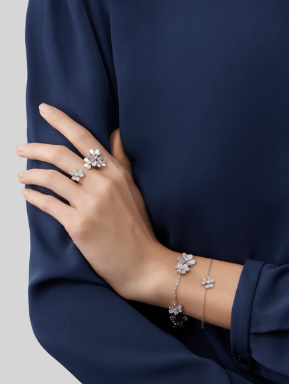 [Raffine]FRIVOLE SILVER FLOWER DIAMOND BRACELET