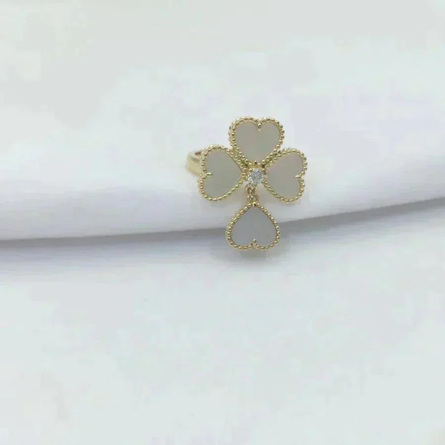 [Raffine]SWEET CLOVER WHITE MOP RING
