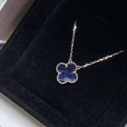 [Raffine] COLLAR DE TRÉBOL DE 15 MM DE PIETERSITA PLATA