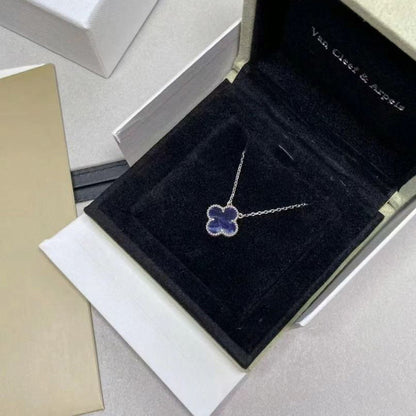 [Raffine] COLLAR DE TRÉBOL DE 15 MM DE PIETERSITA PLATA