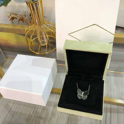 [Raffine] COLLAR GRANDE DE MARIPOSA CON DIAMANTE EN PLATA
